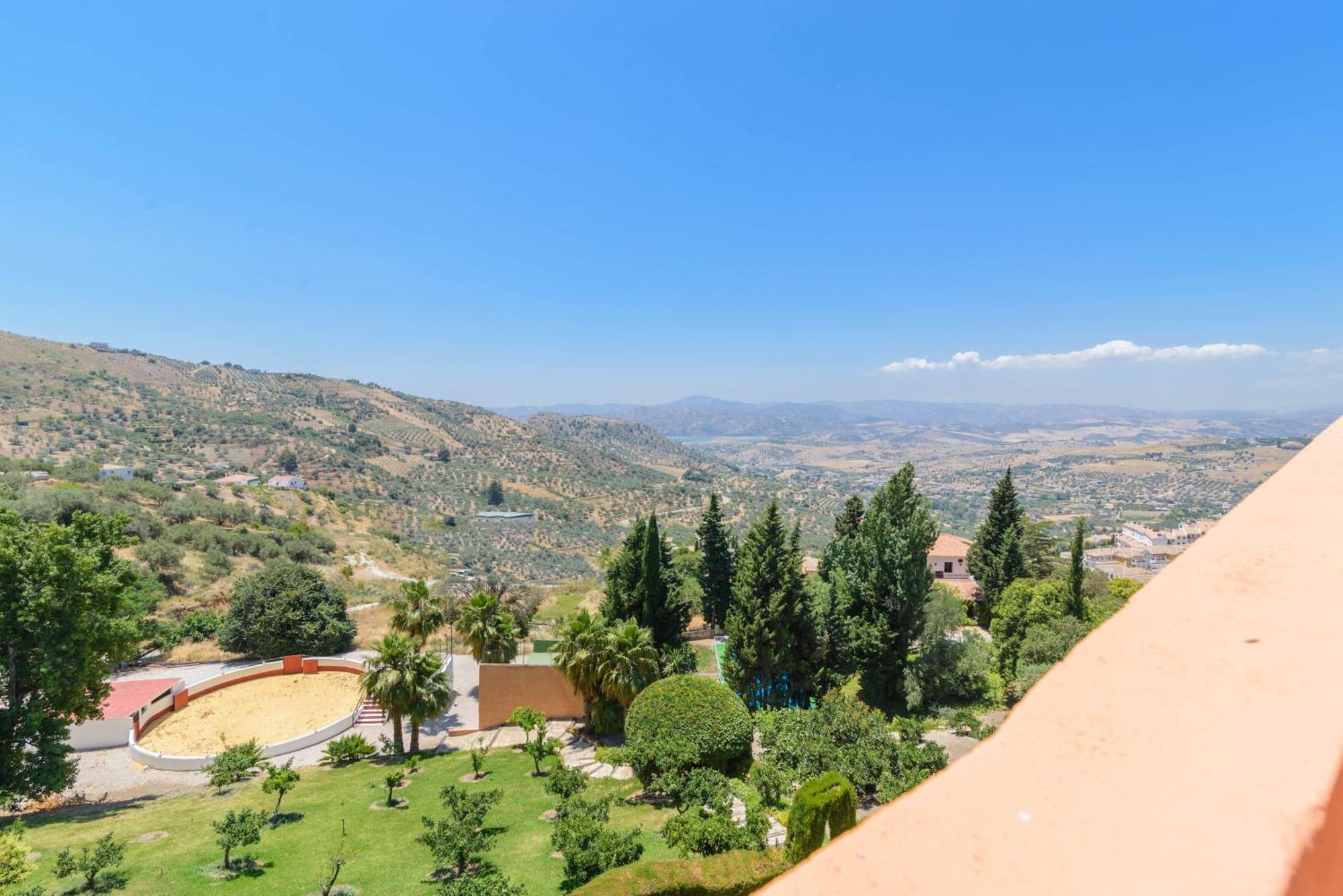 Hotel Rural Sierra Tejeda Alcaucín Екстериор снимка